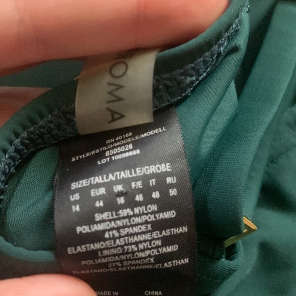 Amoressa One Piece Green V Neck Swim Swimsuit Sz 14 - Picture 8 of 8